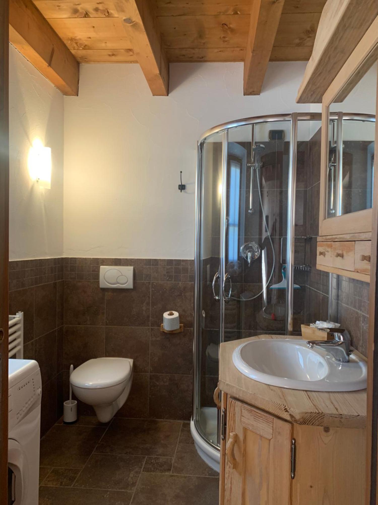 Baita Pomo Livigno Rum bild